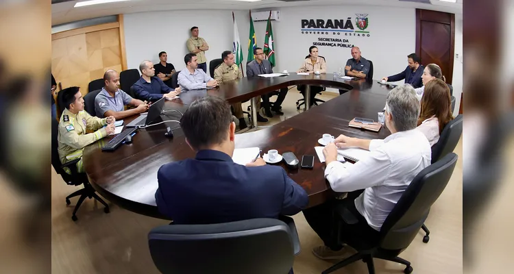 A agenda contou com a presença de representantes e técnicos que ocupam cargos de decisão dentro da Secretaria de Segurança Pública do Paraná.