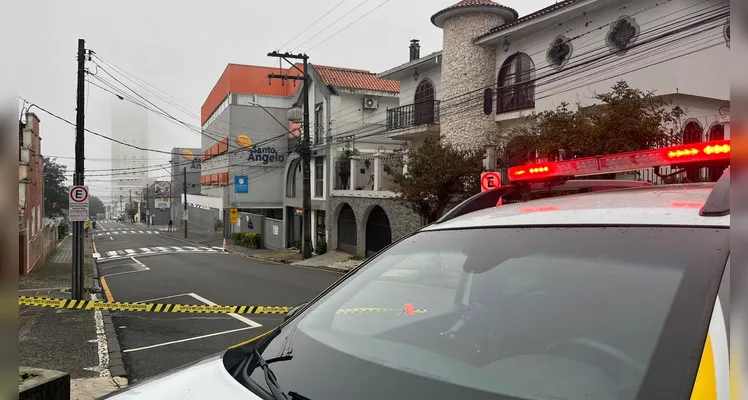 Possível bomba mobiliza operação em colégio de Ponta Grossa