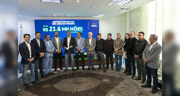 O governador ainda anunciou R$ 21,6 milhões para São João do Triunfo