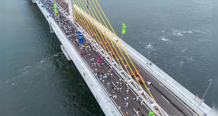 Segundo dia da Maratona Internacional do Paraná