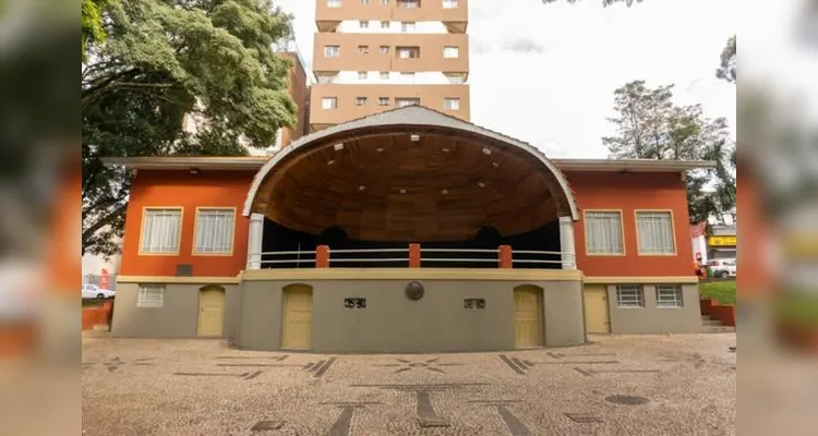 Casa do Artesão de Ponta Grossa abre em horário especial para compras de Páscoa