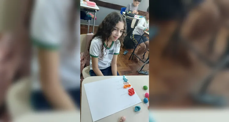 Confira a série de registros do trabalho dos alunos em sala de aula.