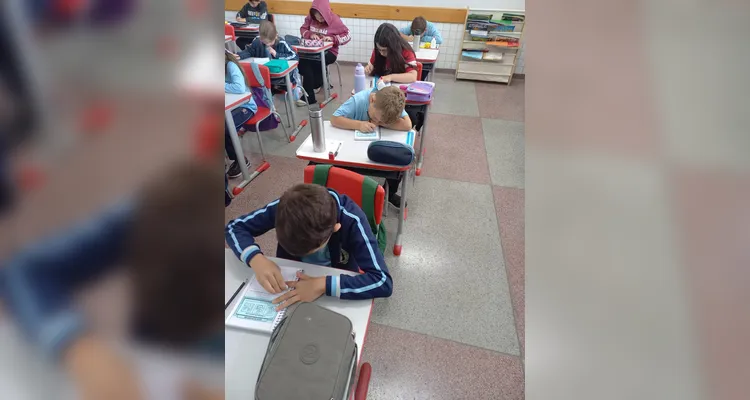 Proposta colocou alunos para trabalhar importante conteúdo.