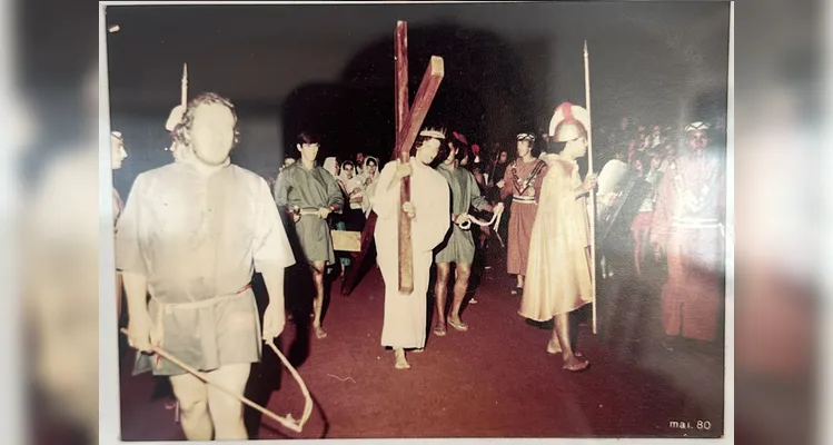 Paróquia Nossa Senhora de Fátima realiza 'Encenação da Paixão de Cristo' em PG