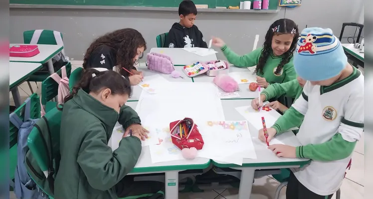 Confira a série de registros do amplo trabalho aplicado em sala de aula.