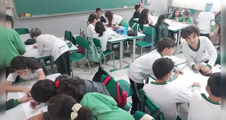 Confira a série de registros do amplo trabalho aplicado em sala de aula.