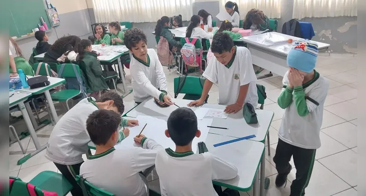 Confira a série de registros do amplo trabalho aplicado em sala de aula.