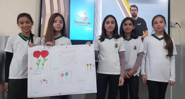 Confira a série de registros do amplo trabalho aplicado em sala de aula.