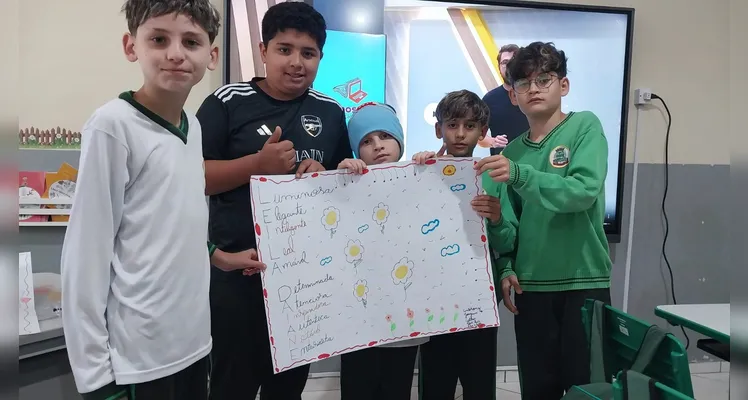 Confira a série de registros do amplo trabalho aplicado em sala de aula.