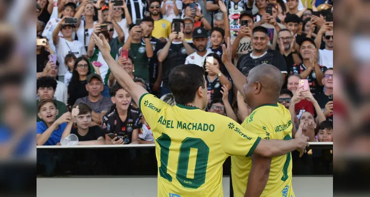 ‘Golaço de Páscoa’ reúne três mil pessoas no Germano Krüger e celebra solidariedade em PG