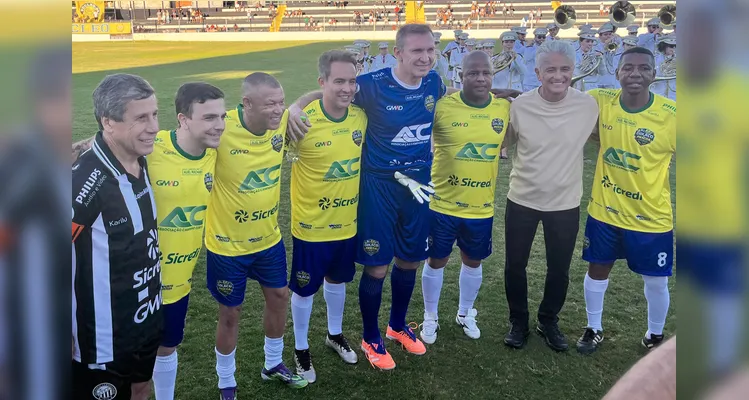 ‘Golaço de Páscoa’ reúne três mil pessoas no GK e celebra solidariedade em PG