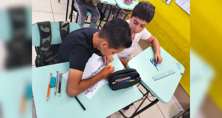 Veja os registros do amplo trabalho em sala de aula.
