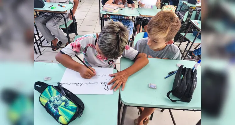 Veja os registros do amplo trabalho em sala de aula.