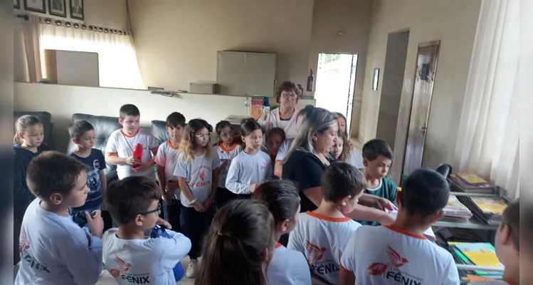 Confira a série de registros do trabalho de leitura realizado na biblioteca.