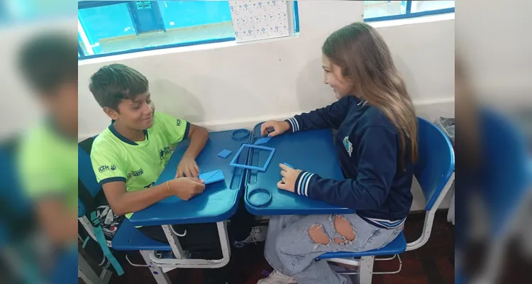 Confira os registros do trabalho em sala de aula.