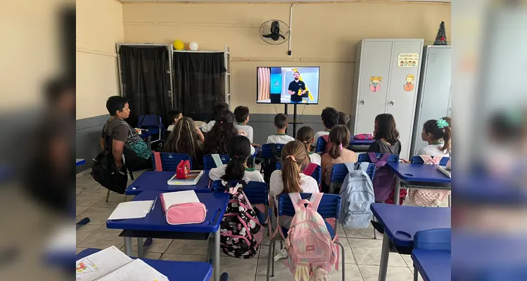 Confira os registros do trabalho em sala de aula.