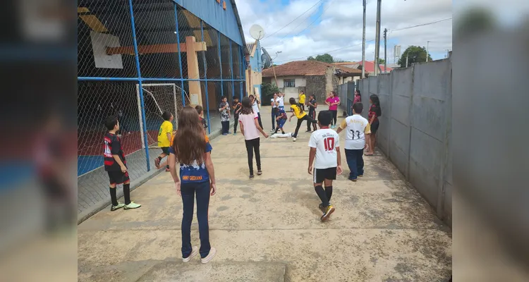 Confira a série de registros dos alunos/torcedores com a proposta 'Meu Time do Coração'.