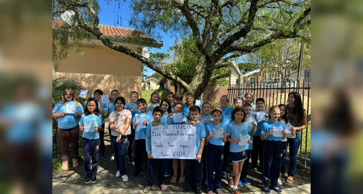 Confira a série de registros e o amplo trabalho realizado pelos alunos dentro e fora da sala de aula.