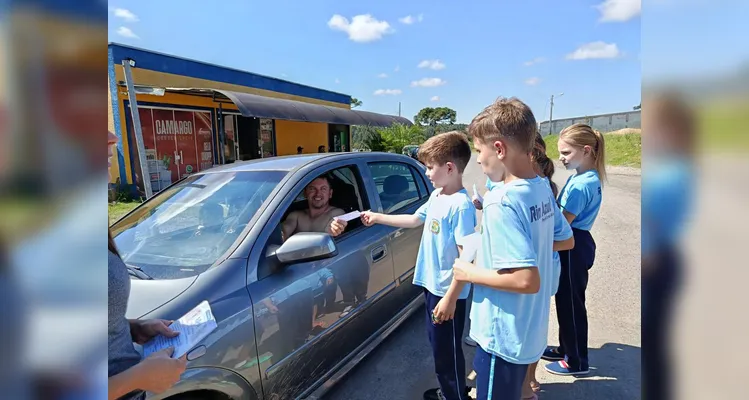 Confira a série de registros e o amplo trabalho realizado pelos alunos dentro e fora da sala de aula.