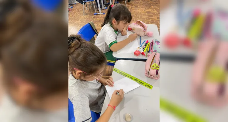 Os alunos também confeccionaram e distribuíram panfletos informativos para colegas e funcionários da escola.