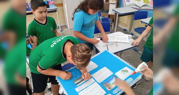 Veja os registros do amplo trabalho em sala de aula.