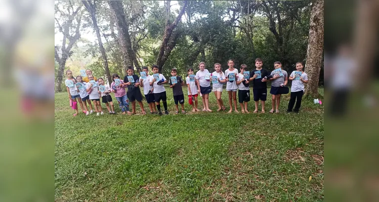 Veja a série de registros do amplo trabalho da classe em diferentes momentos.