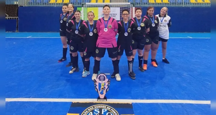 Cerca de 20 mulheres jogaram pelo time na competição