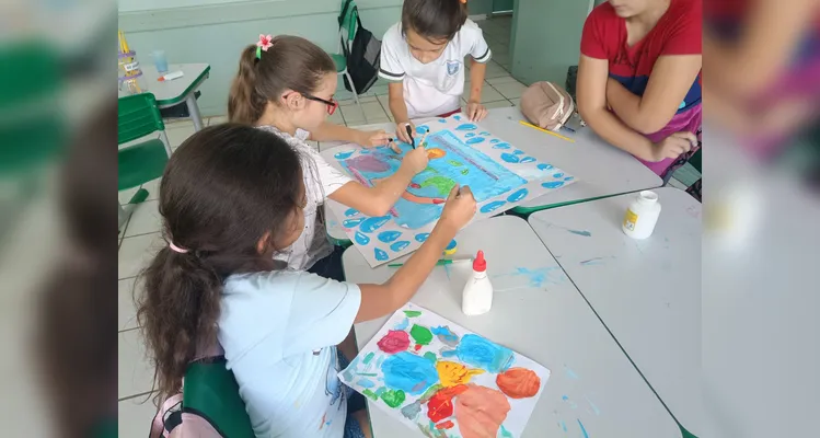 Veja como foi o trabalho em sala de aula.