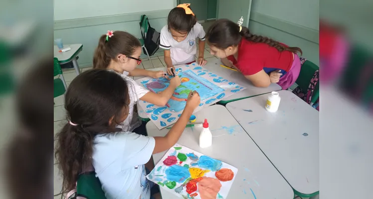 Veja como foi o trabalho em sala de aula.