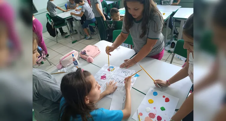 Veja como foi o trabalho em sala de aula.