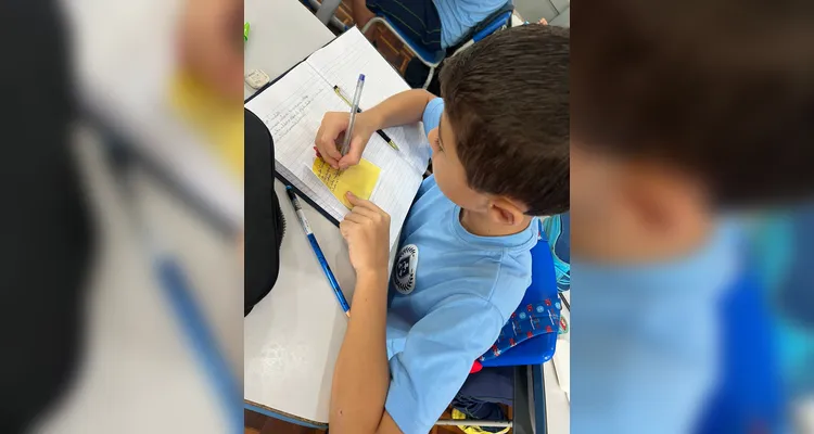 A turma também realizou extensas ações com o gênero textual bilhete.