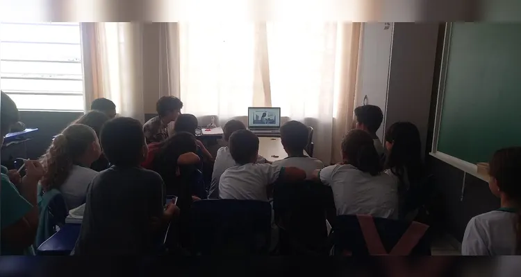 Veja como foi a proposta em sala de aula.