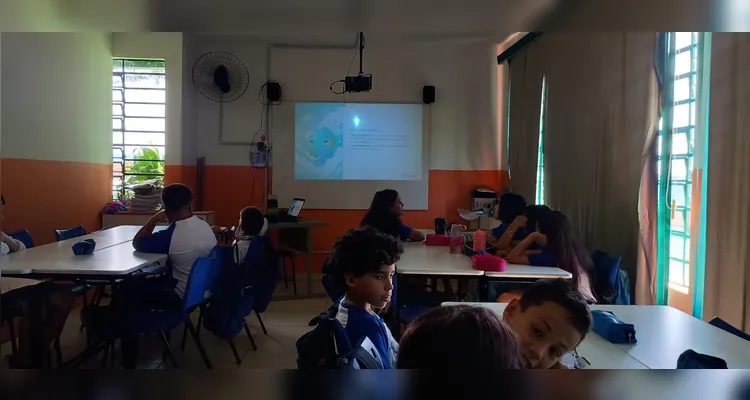 Confira os registros do trabalho em sala de aula.