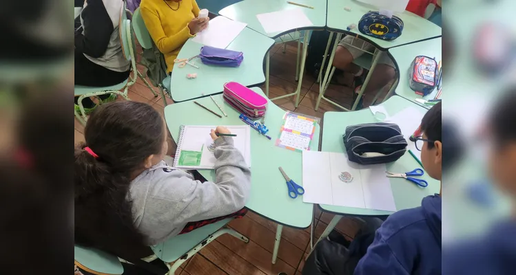 Confira a galeria do trabalho dos alunos em sala de aula.