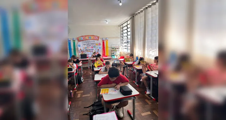 Confira a série de registros em sala de aula.