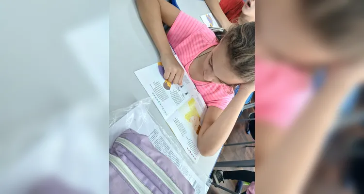 Confira a série de registros em sala de aula.