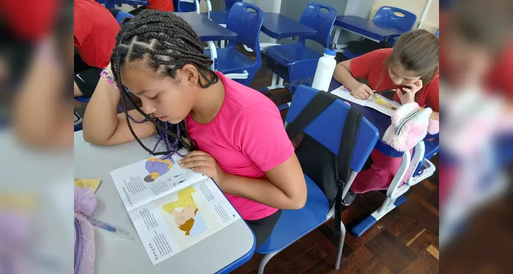 Confira a série de registros em sala de aula.