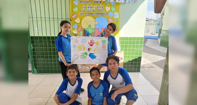 Veja a série de registros do amplo trabalho dos estudantes.