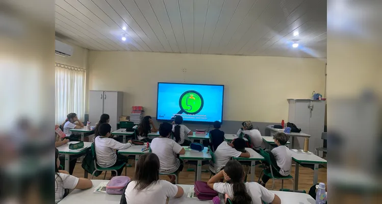 Confira a série de registros do amplo trabalho em sala de aula.