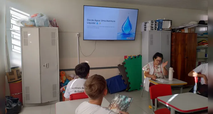 Confira a série de registros do trabalho em sala de aula.