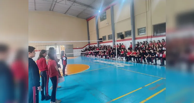 As propostas desenvolvidas abordaram temas como meio ambiente, educação, saúde e segurança, evidenciando o envolvimento dos estudantes com questões da comunidade.