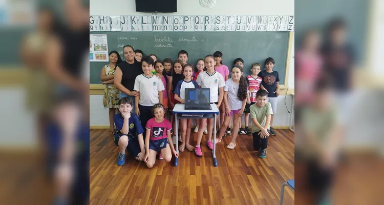 Confira os registros dentro e fora da instituição de ensino.