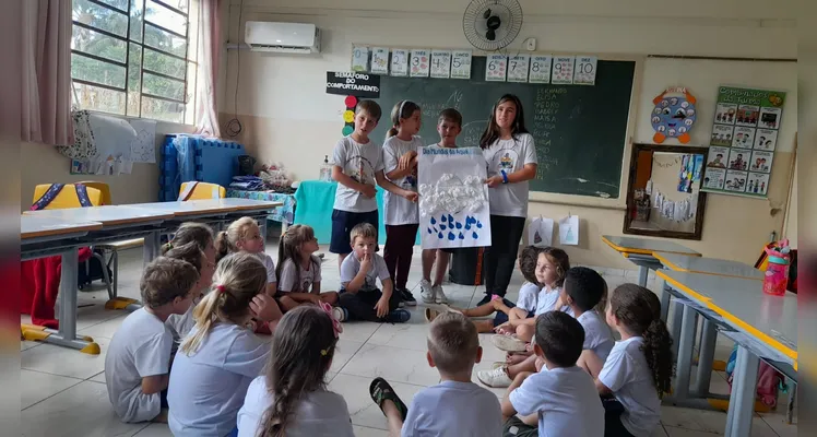 Veja a série de registros do amplo trabalho.