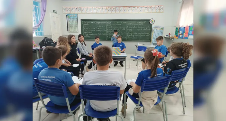 Confira alguns registros do trabalho em sala.