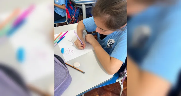 Os estudantes também escreveram um poema e confeccionaram mapas mentais.