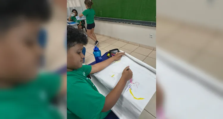 Veja a série de registros do amplo trabalho dentro e fora da sala de aula.