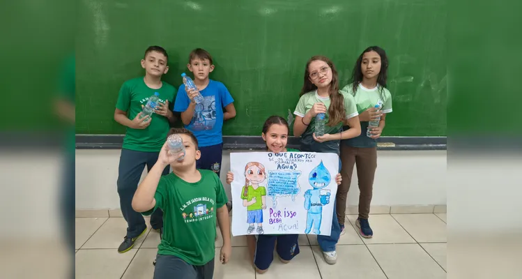 Veja a série de registros do amplo trabalho dentro e fora da sala de aula.