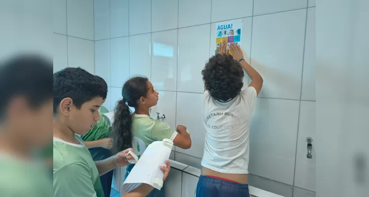 Veja a série de registros do amplo trabalho dentro e fora da sala de aula.