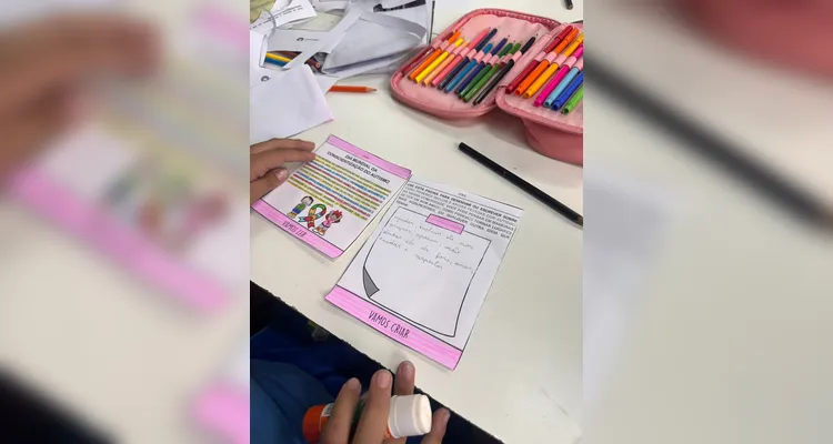 Veja os registros do trabalho em sala de aula.