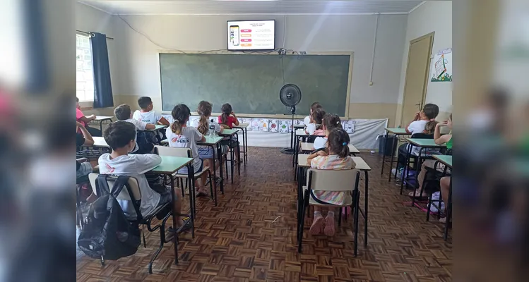 Confira os registros do trabalho teórico, solidário e com a família.